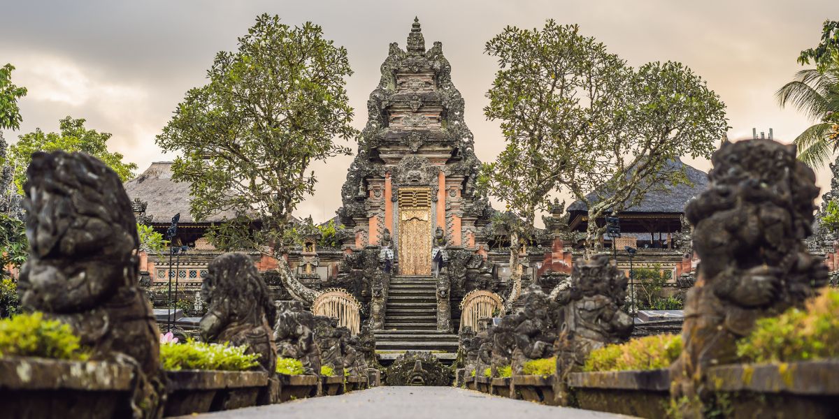 Pura Taman Kemuda Saraswati Temple
